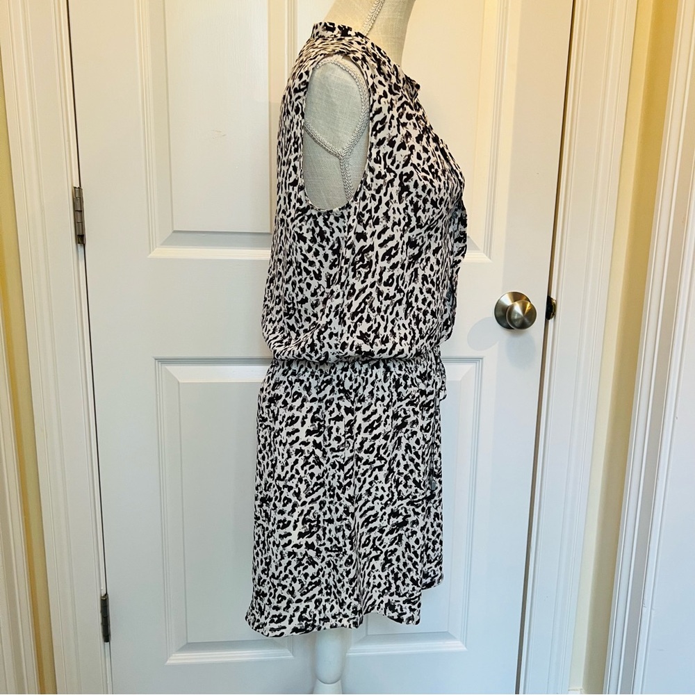 NEW LILA ROSE ANIMAL PRINT DRESS - Picture 8 of 13